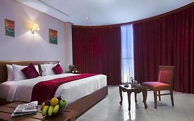 Al Madina Suites Doha